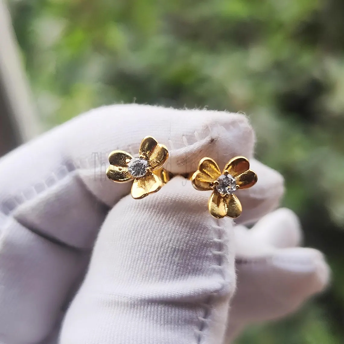 925 Sterling Silver Pave Diamond Handmade Flower Stud Earrings For Women's