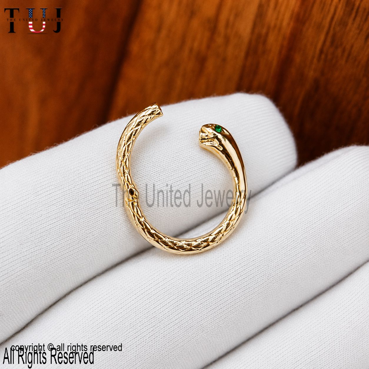 Handmade Pave Diamond Round Snake Clasp Lock Jewelry