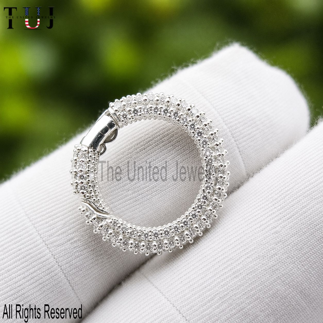 Handmade Pave Diamond Round Push Clasp Lock Jewelry