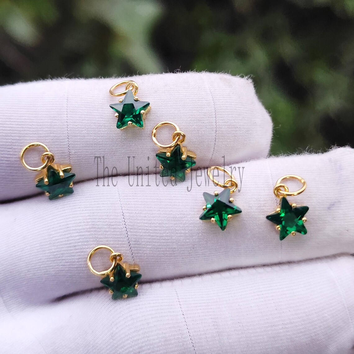 Handmade Sterling Silver Tsavorite Star Charm Pendant – 5mm