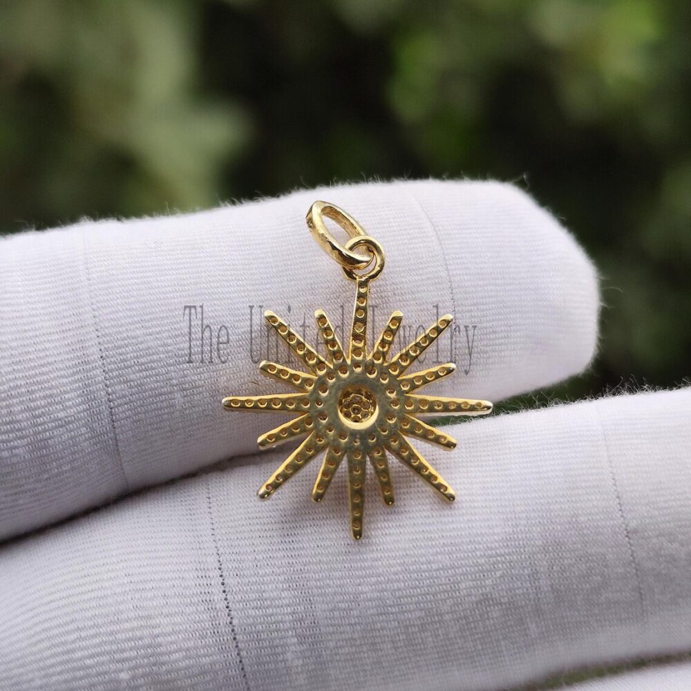 14k Solid Gold Diamond Starburst Pendant Necklace (25mm