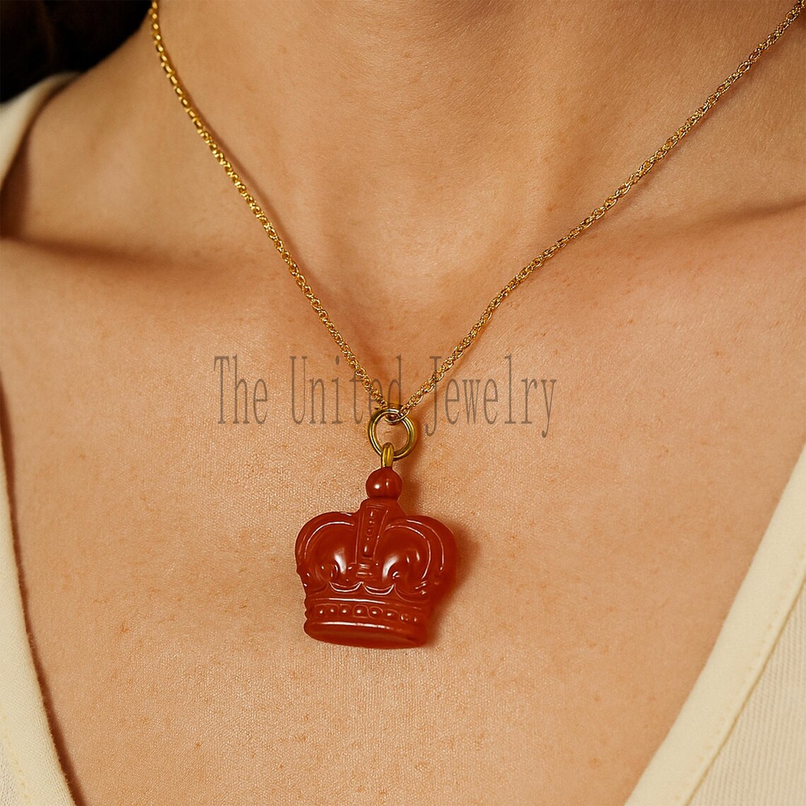 Carnelian Crown Carving Pendant with Gold Plated Jump Ring
