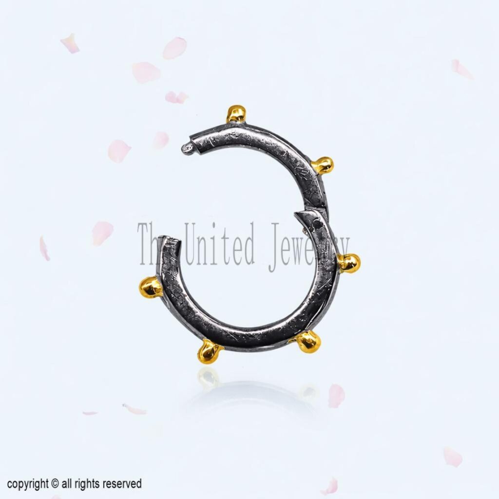 Handmade Round Clasp Lock Jewelry In 925 Sterling Silver