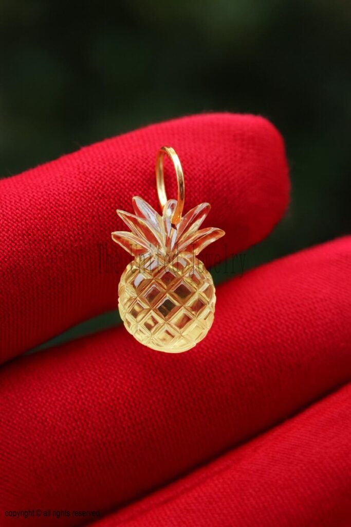 925 Sterling Silver Natural Lemon Quartz Pineapple Carving Pendant