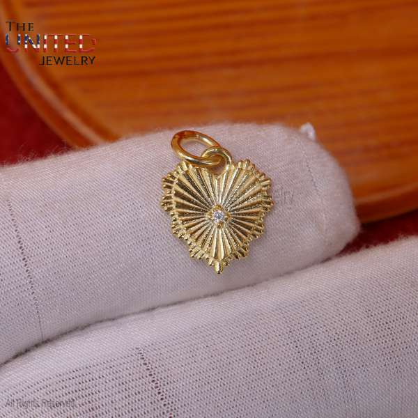 925 Sterling Silver Pave Diamond Handmade Heart Charm Pendant Jewelry