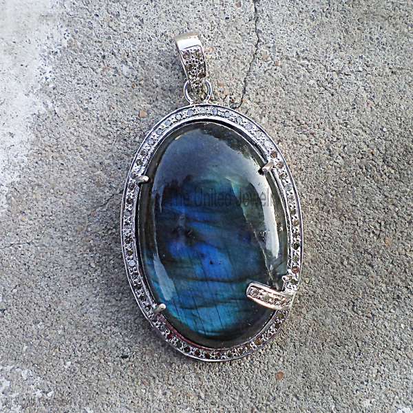 Large Oval Labradorite Pendant in 925 Sterling Silver - Blue Fire Gemstone Charm