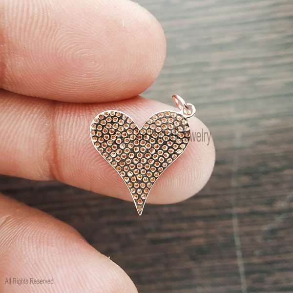 925 Sterling Silver Pavé Diamond Heart Pendant
