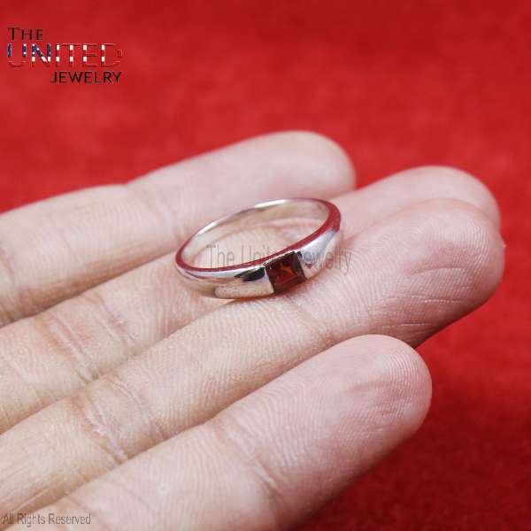 Modern 925 Sterling Silver Square-Cut Red Garnet Flush-Set Statement Band