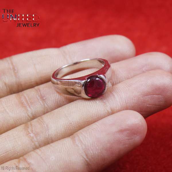 925 Sterling Silver Round Red Garnet Signet Ring925 Sterling Silver Round Red Garnet Signet Ring