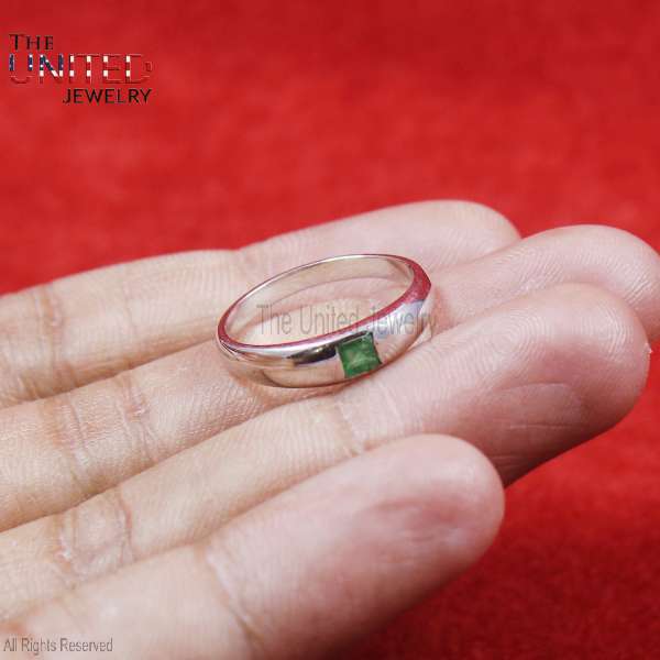 Solid 925 Sterling Silver Square Green Emerald Ring