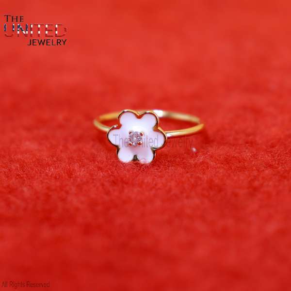 925 Sterling Silver White Enamel Flower Ring