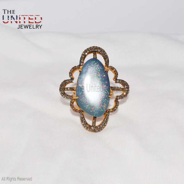 925 Sterling Silver Gold-Plated Blue Fire Opal Scalloped Clover Statement Ring