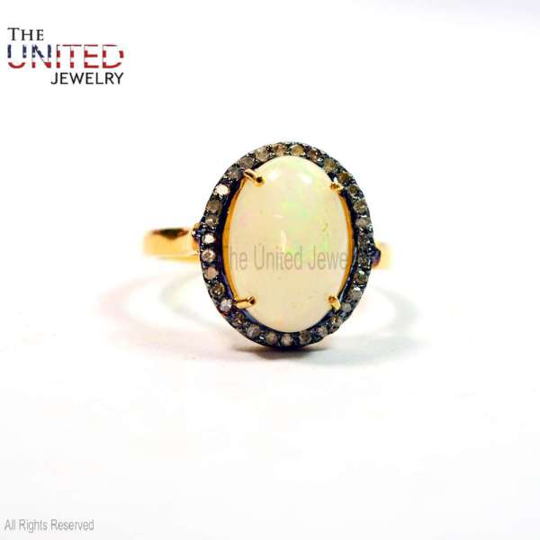 Vintage Oval Opal 925 Sterling Silver Ring | Halo Statement Band